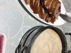 -湖庭壹品鸭王·传统北京烤鸭·别墅私房菜·庭院宵夜(江宁店)