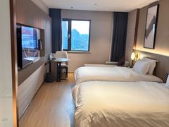 -北京民族园葉子里酒店(鸟巢店)