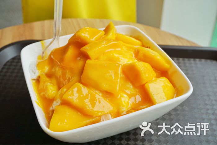 芒果牛奶绵绵冰