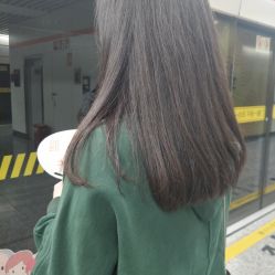 -Mentor Hair Salon