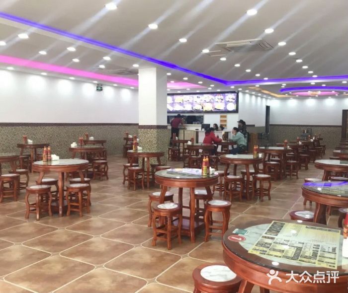 捷信牛奶甜品世家(柳巷店)大堂图片