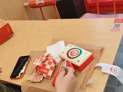 -塔斯汀中国汉堡(夏良地铁口店)