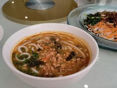小锅米线-蝴蝶泉宾馆-中餐厅