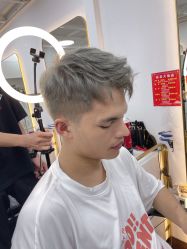 -乾健·烫染·接发SALON