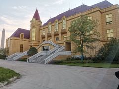 -金孔雀温泉旅游度假村