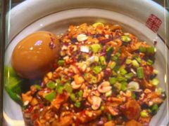 -呼啦面馆·头牌豌杂面(建新东路店)