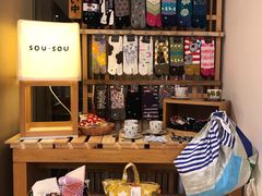 -诚品(信义店)