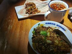 -怪噜范·老贵阳街头名小吃(鸿通城店)