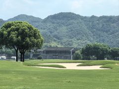 -宝业会稽山高尔夫俱乐部