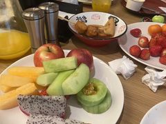 -怡咖啡海鲜自助餐厅(浦东香格里拉店)