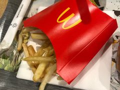 -麦当劳(展览路店)