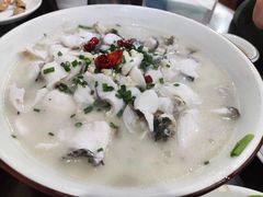 -侬佳蒸菜馆(听潮店)