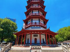 -绳金塔