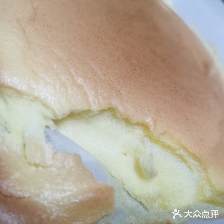 0失败戚风蛋糕攻略 1.三个鸡蛋，蛋白蛋黄分开装