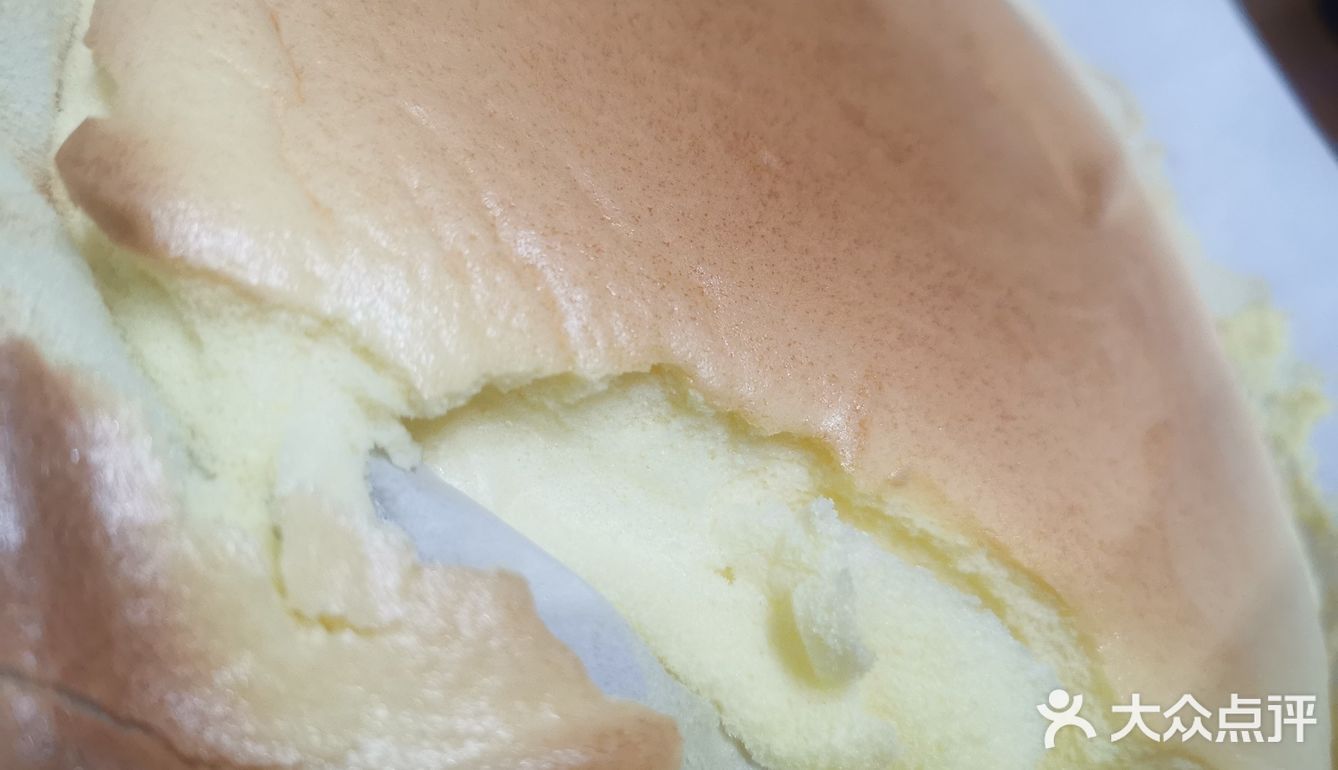 0失败戚风蛋糕攻略 1.三个鸡蛋，蛋白蛋黄分开装