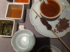 -左庭右院鲜牛肉火锅黑金店(陆家嘴中心店)