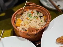 铜锅牛肝菌焖饭-一坐一忘云南菜(卓悦中心)