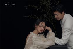 -至臻微拉婚纱摄影