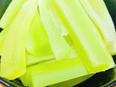 -炉小二铜锅牛蛙•川湘菜(三里屯店)