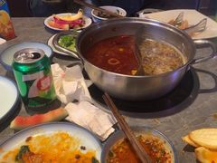 -罗二娘·鲜切牛自助火锅(罗湖东门步行街店)