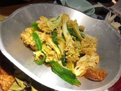 -卢大鲜鱼头捞饭(美利广场店)