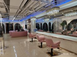 -BULB STUDIO 巴柏明星发型工作室