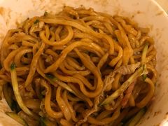 -黑八私房老北京炸酱面