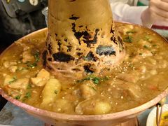 土司铜锅油焖鸡-浩海火燒雲傣家菜(静安芮欧店)
