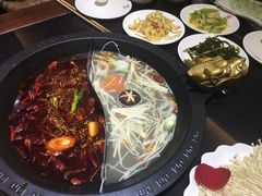 -重庆德庄火锅(体育中心店)