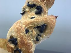 橄榄树枝面包-老梦面包 CHEZMOREL(三源里店)