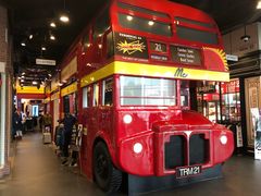 -Pier 21 (Terminal 21 Asok)
