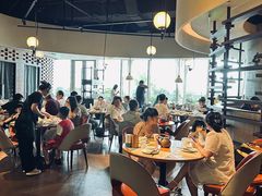 -荣小馆(椒江青悦城店)