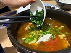 -桥香园云南过桥米线(金马碧鸡店)