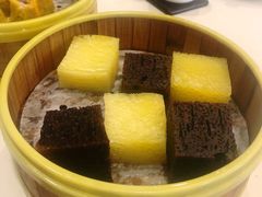 椰汁金糕拼蜂巢糕-中山国际酒店中餐厅