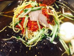 -服务大楼冷面(延大店)