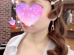 -金夫人化妆摄影职业培训学校