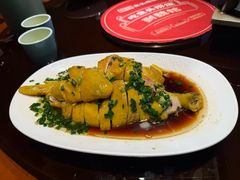 -魏铭鱼头捞饭(晋阳路店)