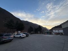 -西姆山居酒店(九寨沟沟口店)