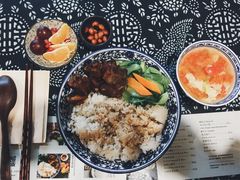 -蜗牛小馆醉乡民谣云南菜(惠新西里店)