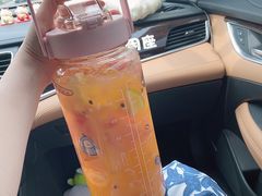 超级杯水果茶-茶百道(天一广场店)