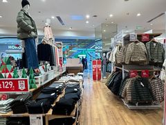 -优衣库(广州番禺万达广场店)