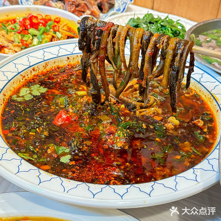 品味乐山，从临江鳝丝开始  