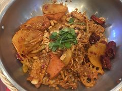 牛蛙麻辣香锅-拿渡麻辣香锅(百联滨江店)