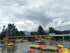 -尧山大峡谷漂流