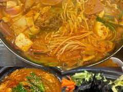-釜山豚骨汤饭(芝罘万达广场店)