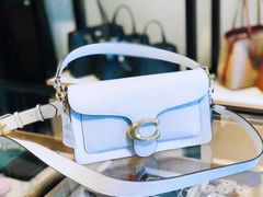 -COACH蔻驰(德基广场店)