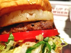 -The Habit Burger Grill 哈比特汉堡(爱琴海店)