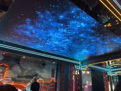 -屋有岛沉浸游戏旗舰店(中山公园店)
