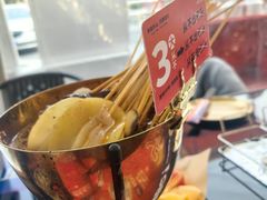 -何师烧烤·小龙虾·江湖川菜·精酿啤酒(中铁西城店)