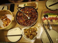 川味毛血旺-胡桃里乐队酒馆(大庆店)